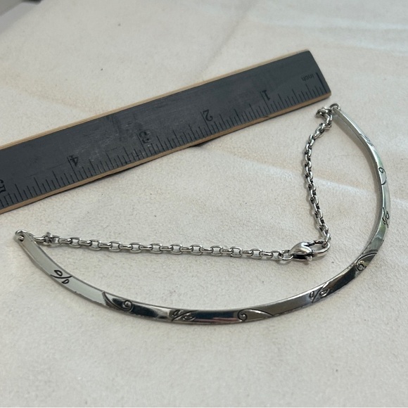 Metal Etched Choker Necklace Silver Tone Oval Link Chain - Picture 3 of 8